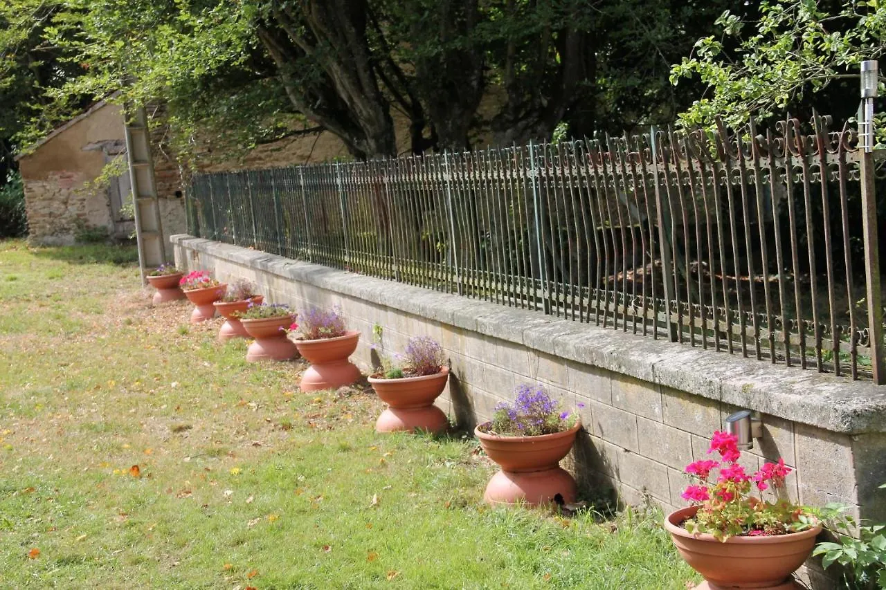Bed & Breakfast La Cour D'Enchere Saint-Palais